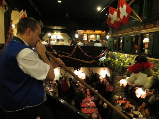 Dîner Folklorique – Edelweiss